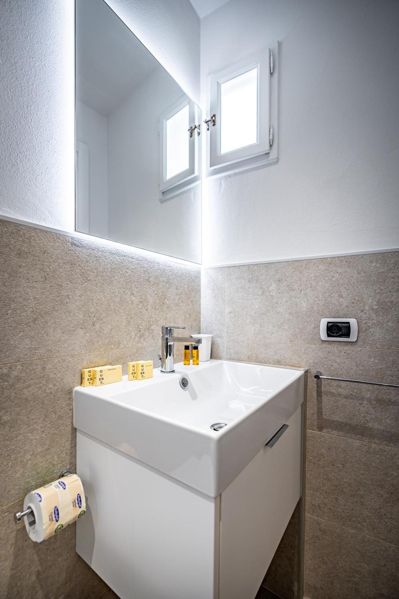 Roommo Via Dei Pilastri Giada Florence Ngoại thất bức ảnh