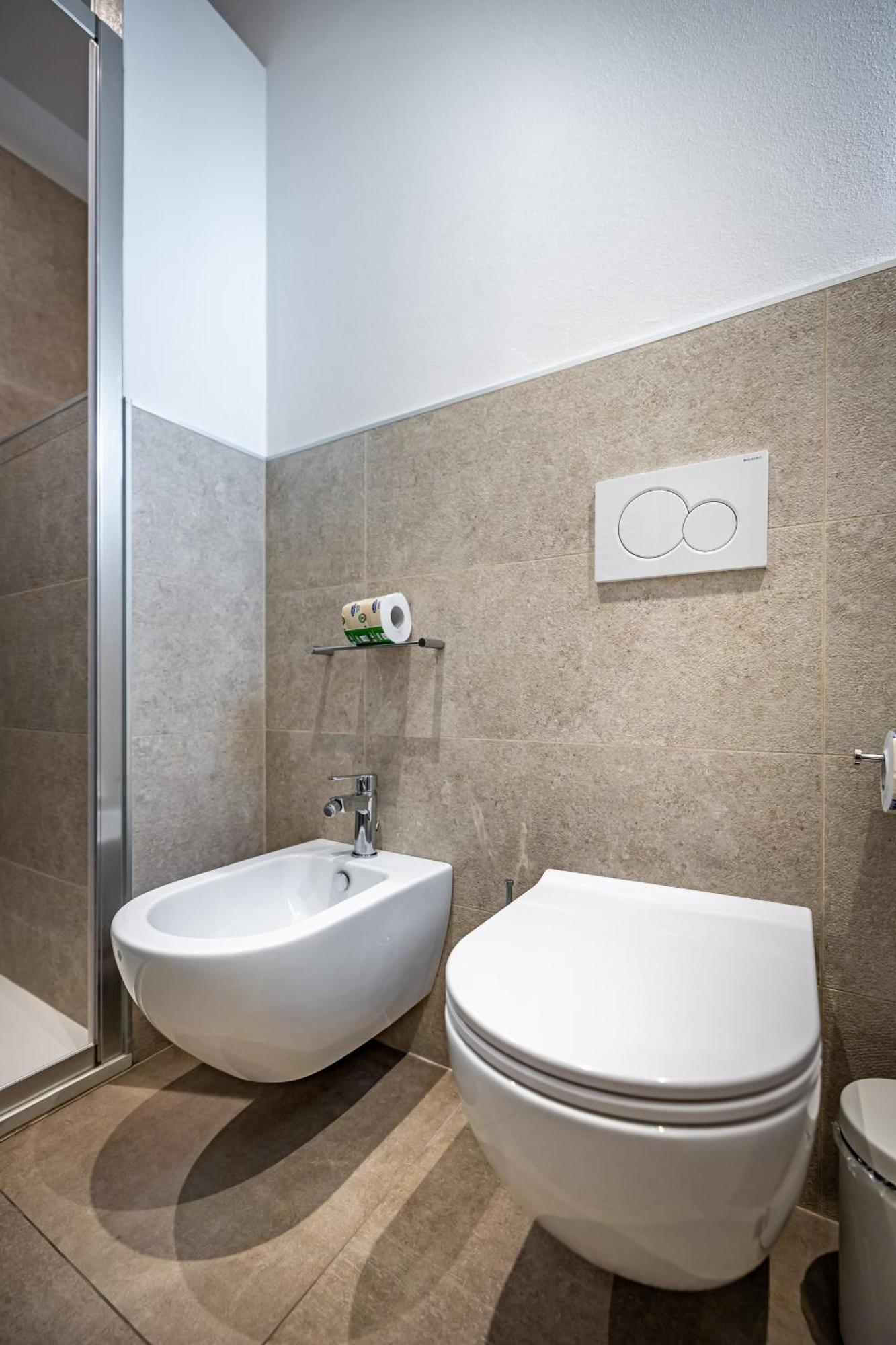 Roommo Via Dei Pilastri Giada Florence Ngoại thất bức ảnh